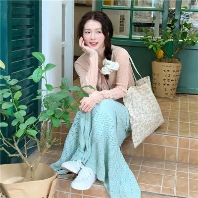 圈养的妇女